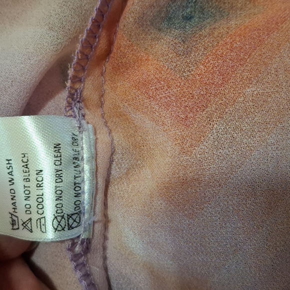 Isalis size S button down blouse in orange and purple. - Picture 5 of 5